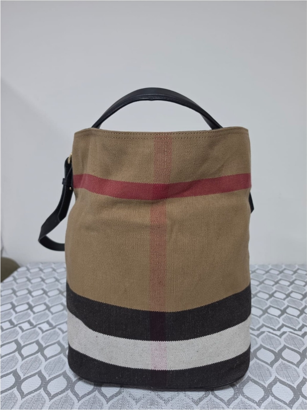 BURBERRY Canvas Mega Check Medium Ashby Hobo Bag Black/Beige